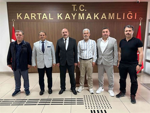 Altınordu Kültür ve Dayanışma Derneği Genel Başkanı Sezer TURAN ve yönetimi, Kaymakamımız Edip ÇAKICI' yı ziyaret ettiler